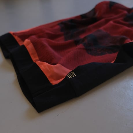 NAKAGAMI　ニットプリントプルオーバー　red×black　N0121A0038