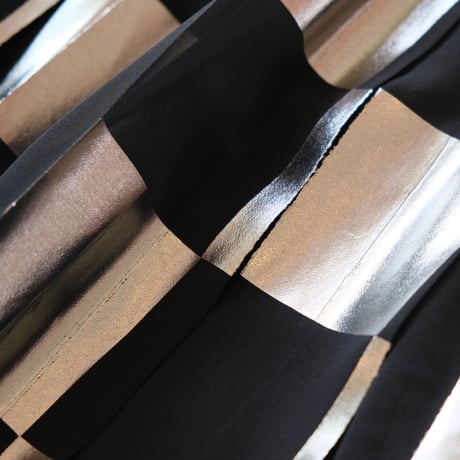 NAKAGAMI　チェッカーフラッグ箔スカート（black×silver）　N0324S0014