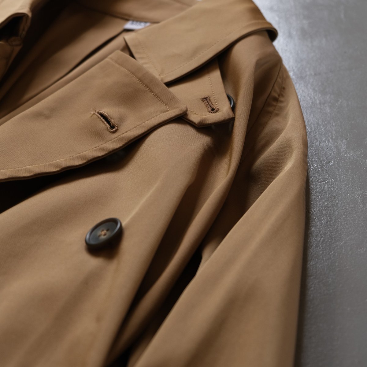 M53. - VISMY TRENCH COAT（ UNISEX ）BEIGE【 MA-004