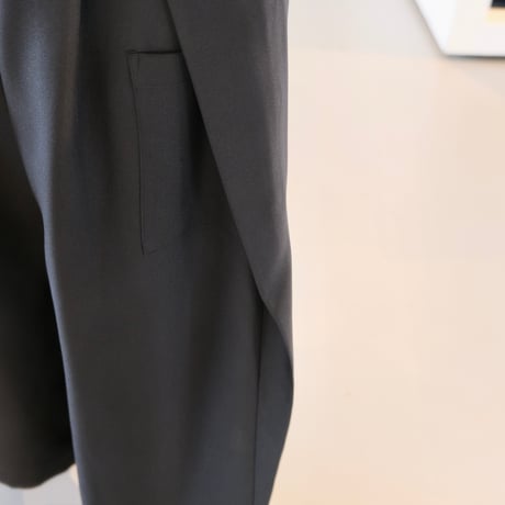 NAKAGAMI ラップワイドパンツ  black