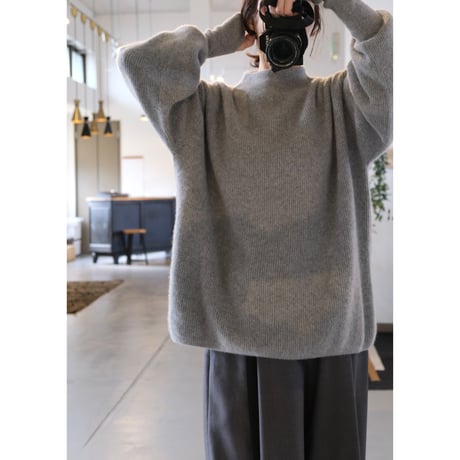 BATONER Woman CASHMERE FOX BOAT NECK FINGERHALL GRAY