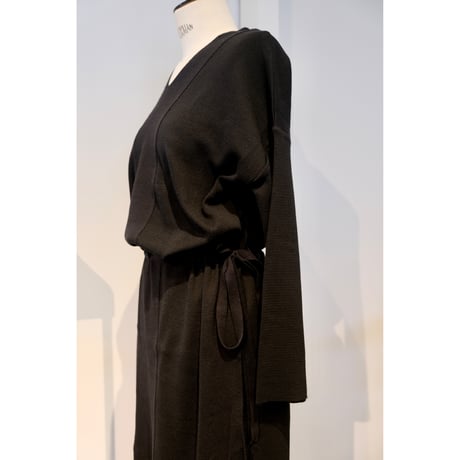 NAKAGAMI   カシミヤ混ニッチュニック   black