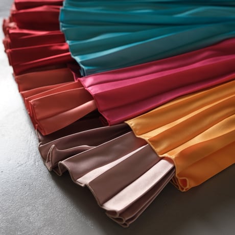 THOMAS MAGPIE　satin pleats skirt【2214614】