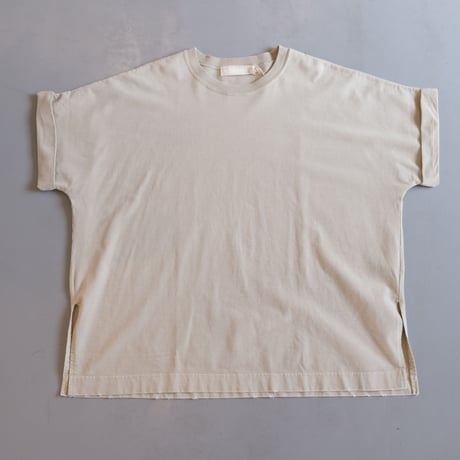 R JUBILEE　Roll Up Over Tee　RJ22099004