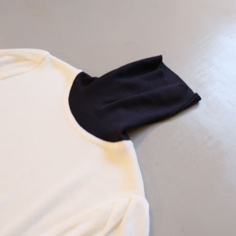 SINME バイカラータートルニット  S21AW-14   オフ × ネイビー