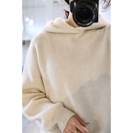 BATONER Women CASHMERE FOX PULL PARKER