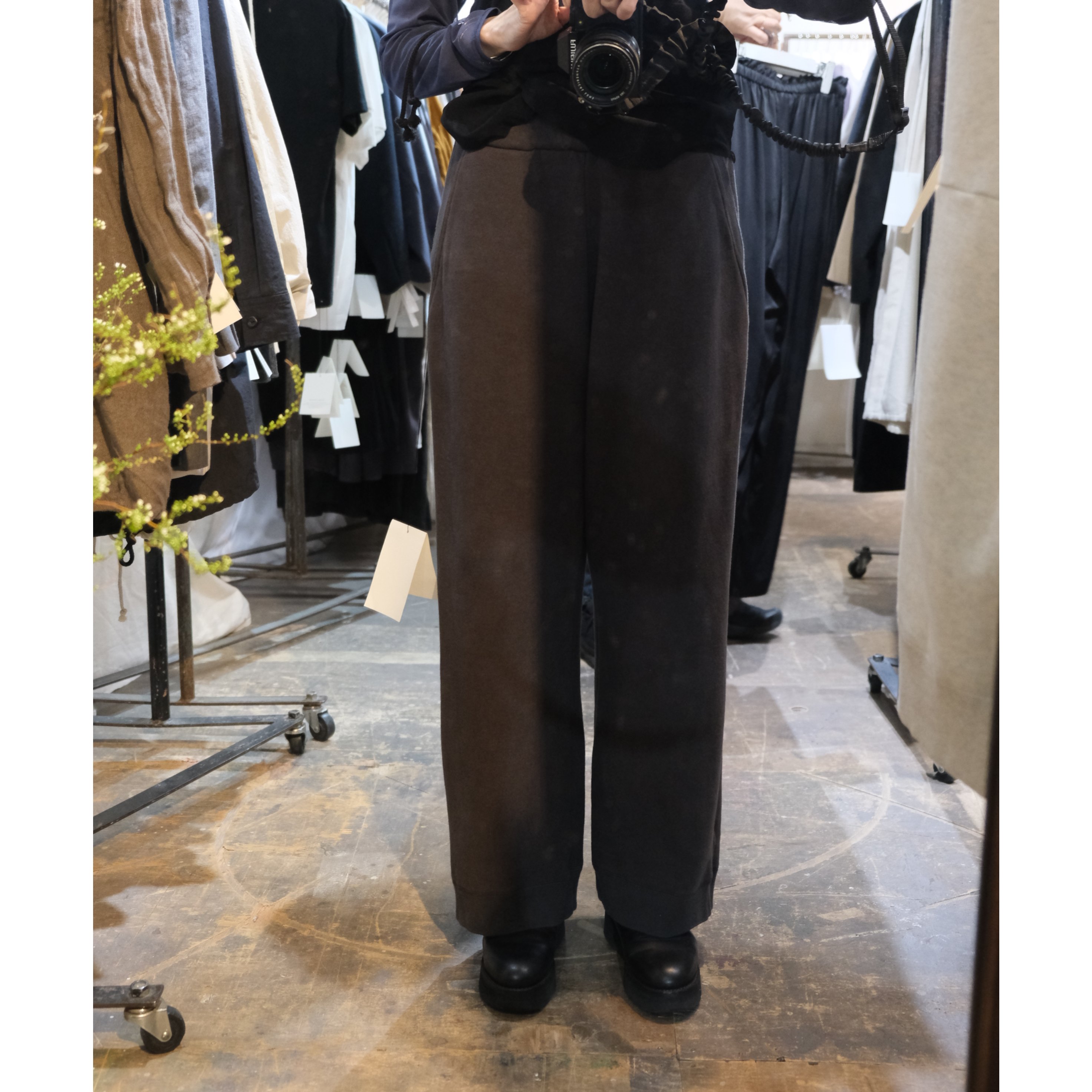 suzuki takayuki sweat pants / wide-straight |