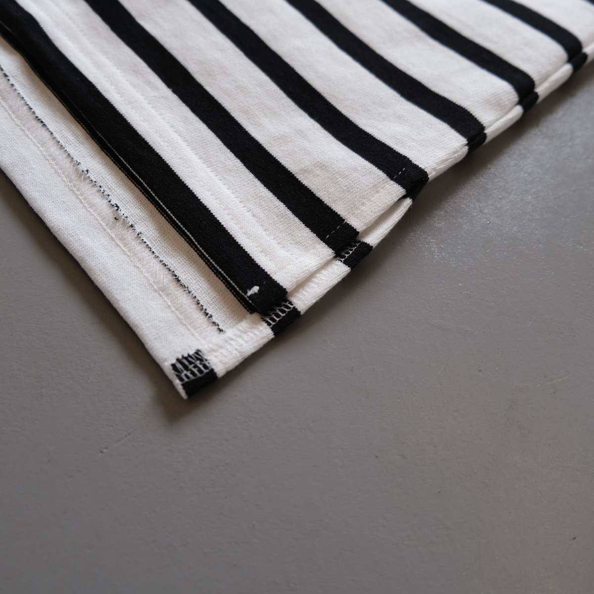 SINME シンメ S21AW-04 ボーダーカットソー ホワイト × ブラック