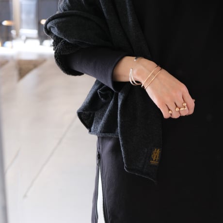 Munich　sheepboa puffsleeve one-piece    BLACK