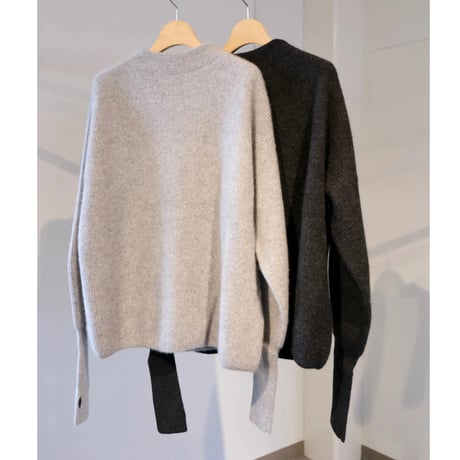 BATONER  Women CASHMERE FOX FINGERHOLE BOAT NECK