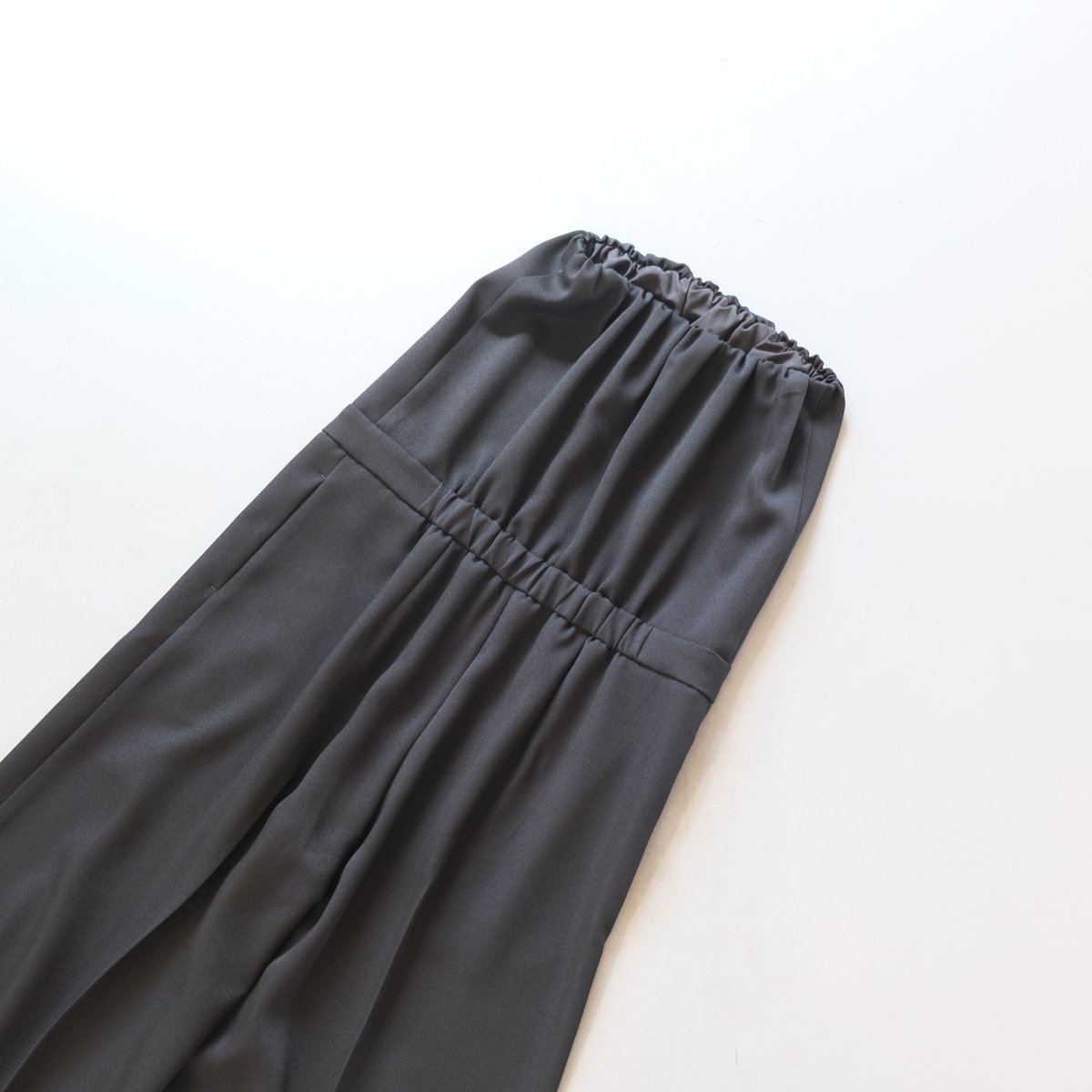 【美品】SINME ホワイト オールインワン Precious 5月号掲載】 SIMON ／ オールインワン