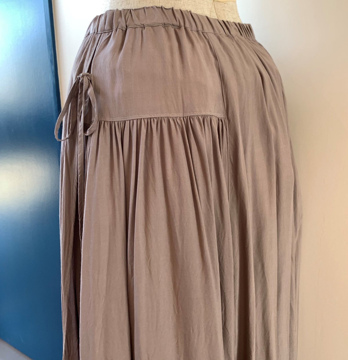 suzuki takayuki long skirt gray A211-22 | suzuki takayuki long skirt gray A211-22 |