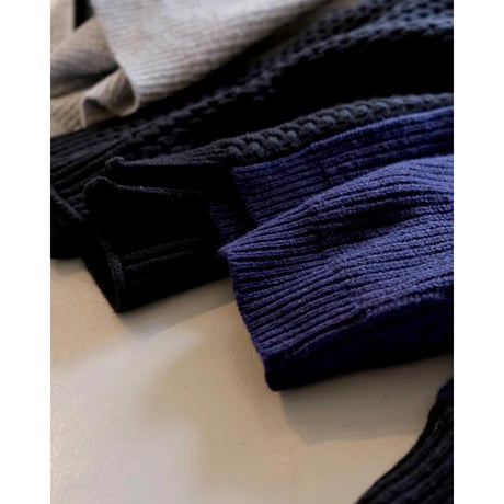 Thomas magpie    bicolor aran knit