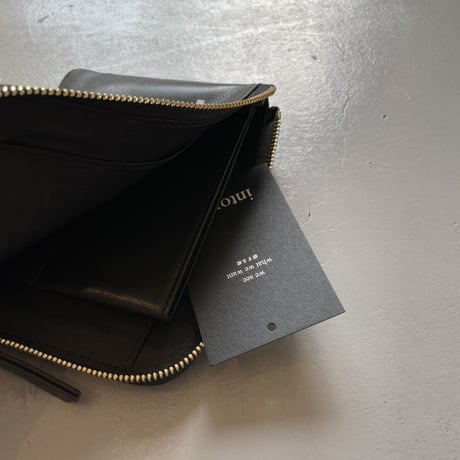 intoxic　イントキシック　L-zipper multi case　LT-008B