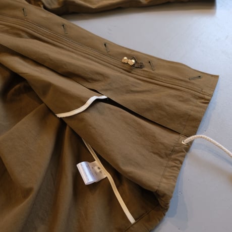 suzuki takayuki　anorak　khaki　A222-08