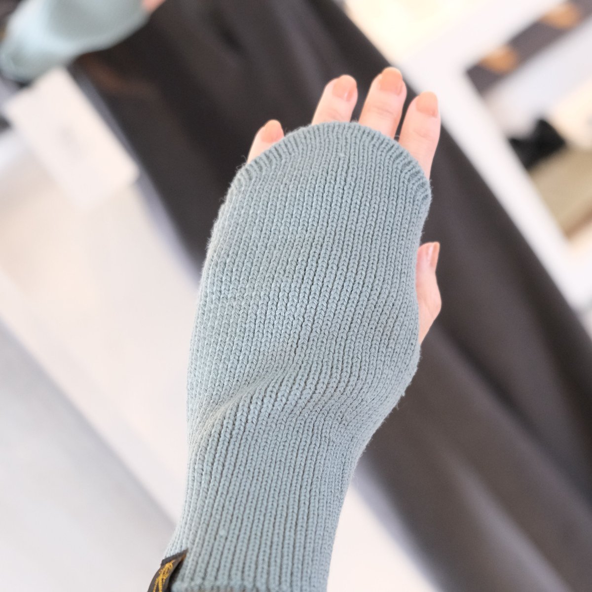 BATONER SOLID WOOL HAND WARMERハンドウォーマー