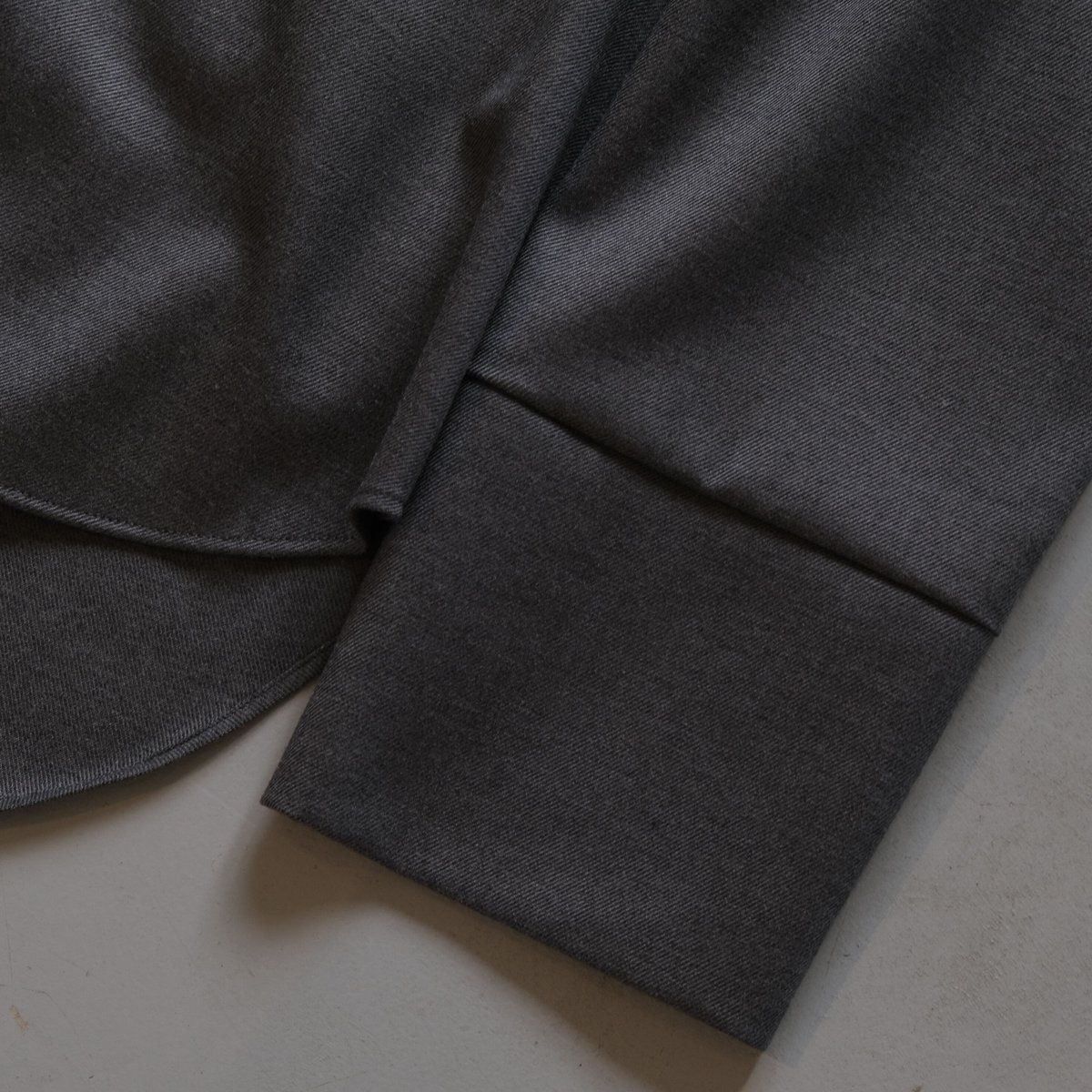 【美品】　SINME  ハイネックカットソー ブラック NEW STDストレッチハイネックカットソー（UNISEX） – SLDO.