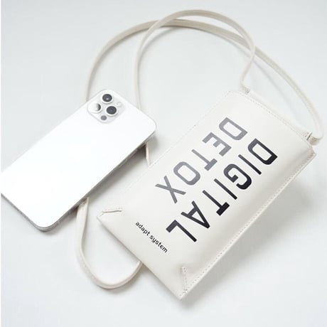 intoxic.　phone case　LT-009　PURE WHITE