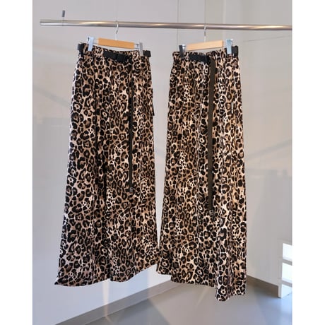 M53. BELTED LEOPARD PANTS