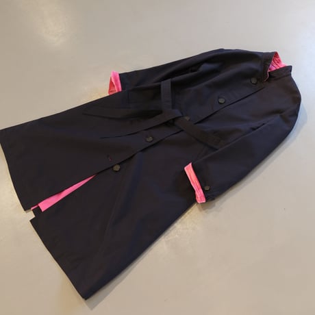 THOMAS  MAGPIE    back line coat　NAVY×PINK【2213205】