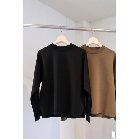BATONER Women  32G SMOOTH WOOL CREW NECK