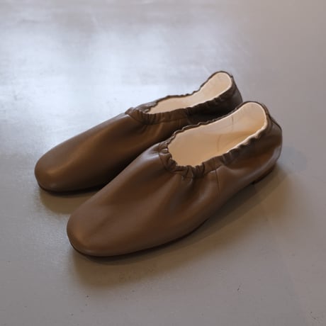 BEAUTIFUL SHOES　BALLETSHOES　BSS1712012　KAHKI BROWN
