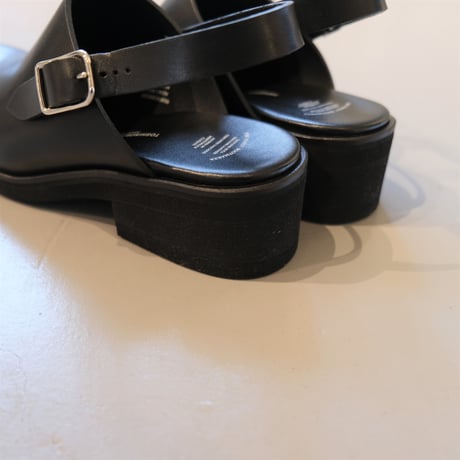 BEAUTIFUL SHOES   singlebelt clogs 　 BSS1912004