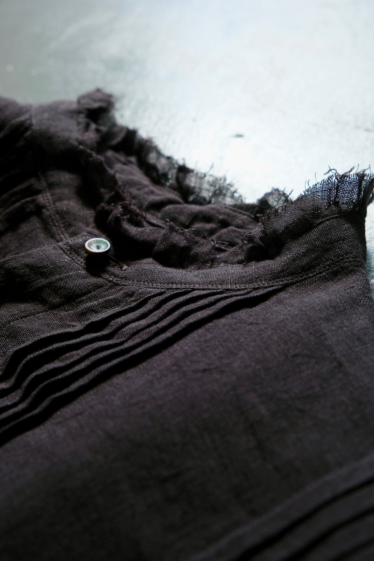 suzuki takayuki pin-tuck blouse | geep