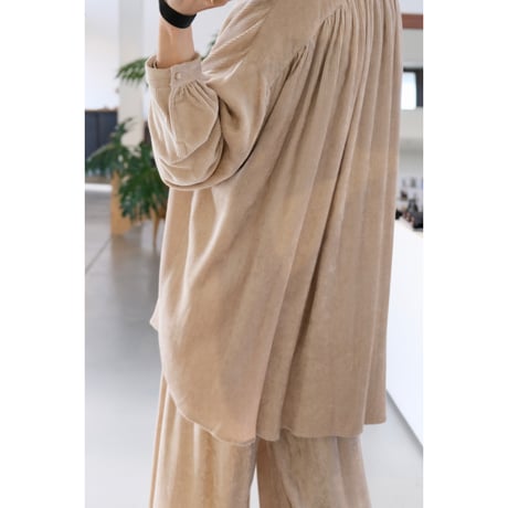 suzuki takayuki over blouse II