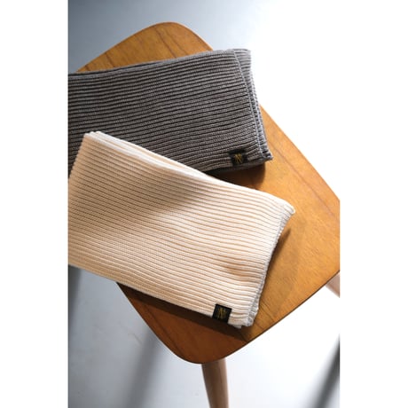 ⁡BATONER SOLID WOOL MUFFLER