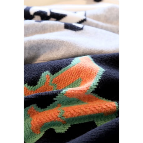 Thomas magpie   knit “M”