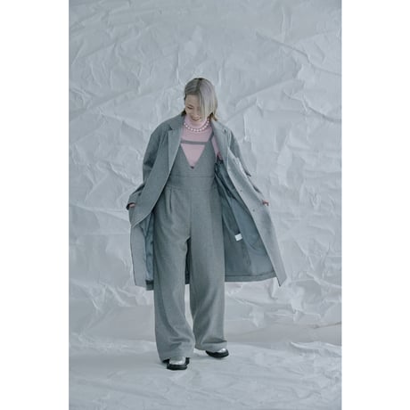 Thomas magpie overall