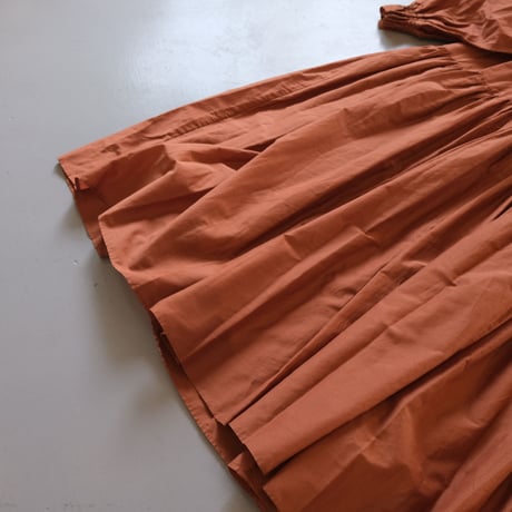 THOMAS MAGPIE　silk one-piece【2222405】  BROWN