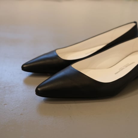 BEAUTIFUL SHOES   lowpointed monocrome   bss2112001