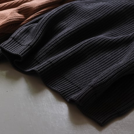 BATONER　Men SIGNATURE CREW NECK　D.Gray　BN-21FM-023
