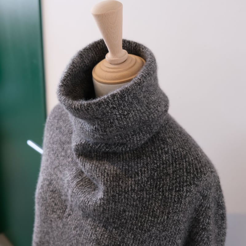 BATONER Women UNIQUE TURTLE NECK BN-22FL-042 |