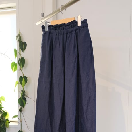 suzuki takayuki   gathered pants Ⅱ dark blue