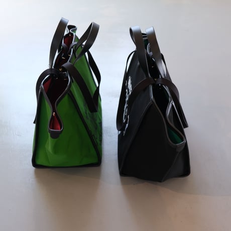 intoxic　LIMITED EDITION LADY 4HANDLES　UB-150