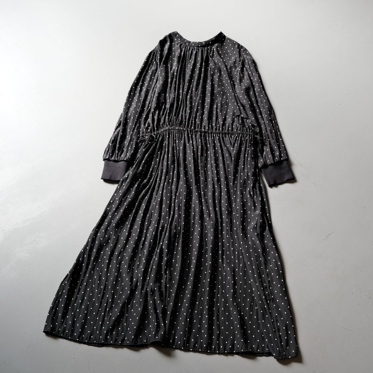 Boutique Ordinary Dot one-piece | geep