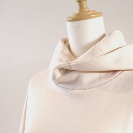 HARVESTY　 PULLOVER PARKA  　ECRU