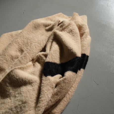 THOMASMAGPIE　back line knit【2214731】