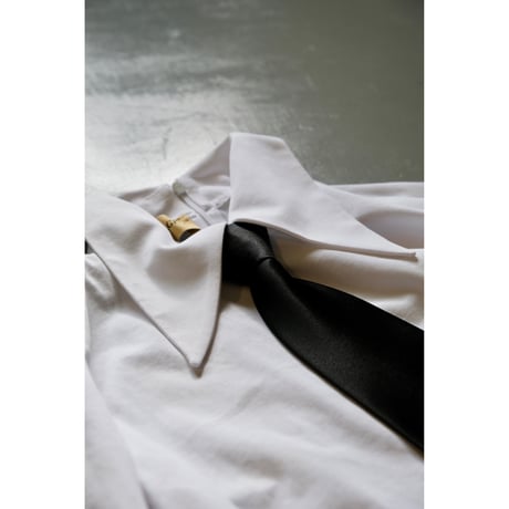 Thomas magpie  70's top
