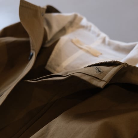 suzuki takayuki　anorak　khaki　A222-08