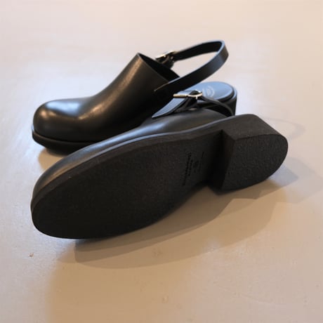 BEAUTIFUL SHOES   singlebelt clogs 　 BSS1912004