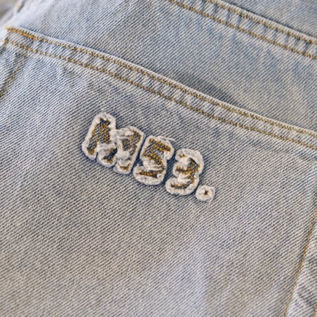 M53.  BELTED BAGGY DENIM