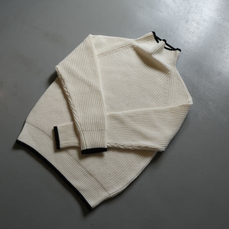 SINME　シンメ　ボトルネックタートル　S21-AW-12　WHITE×BLACK