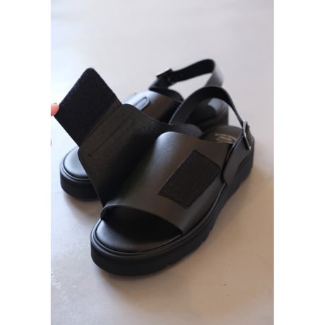 BEAUTIFUL SHOES   VELCRO SANDALS    BSS2512017