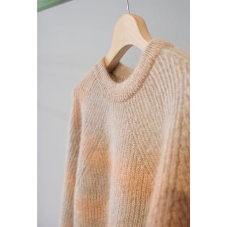 BATONER  WOMAN  MOHAIR KASURI DYE SIGNATURE CREW NECK