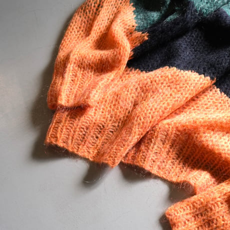 THOMAS MAGPIE　　hand knit pullover【2224731】