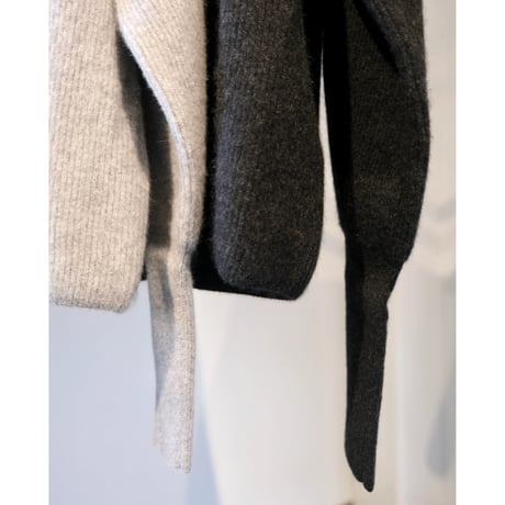 BATONER  Women CASHMERE FOX FINGERHOLE BOAT NECK